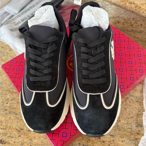 New Tory Burch GOOD LUCK TRAINER NYLON / SUEDE In Perfect Black Size 9 - Picture 4 of 6